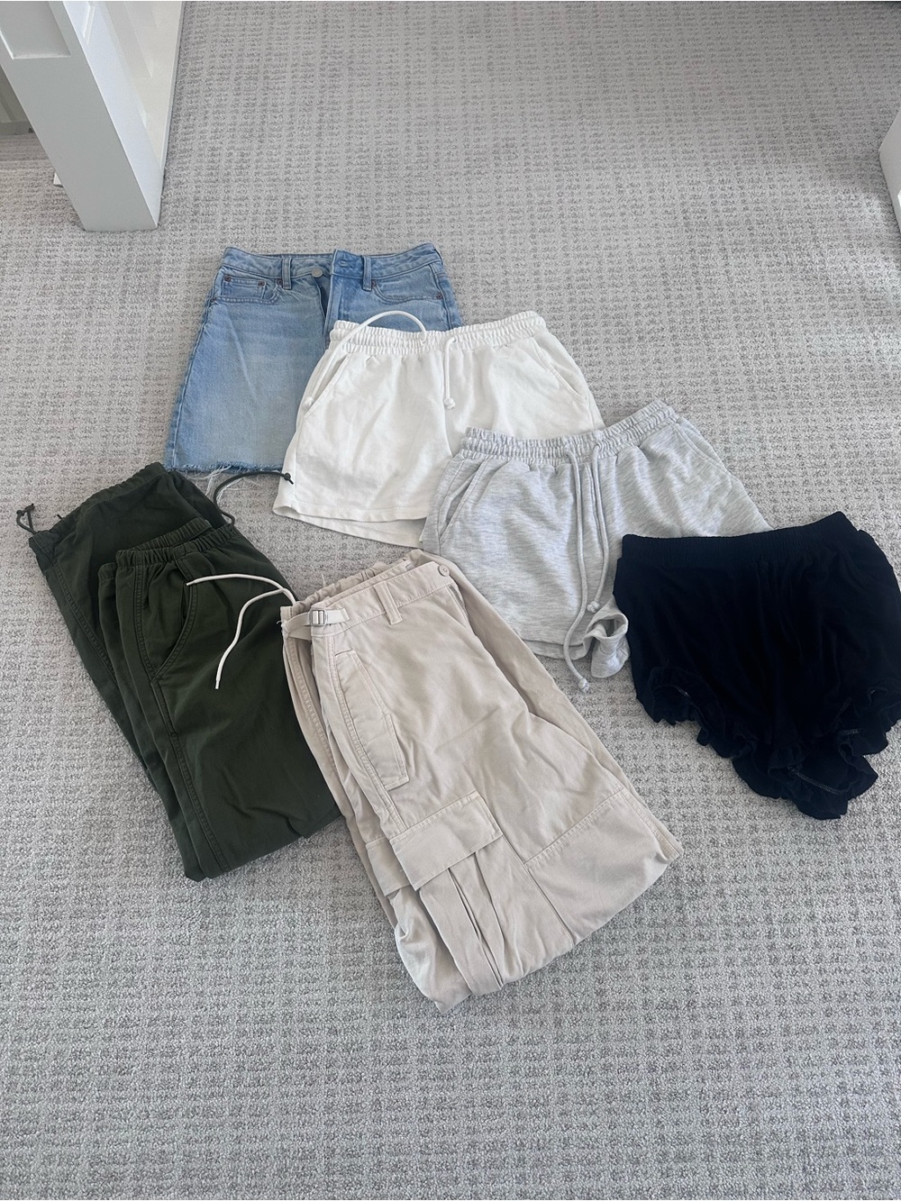 Zara shorts, American Eagle shirt, TNA pants